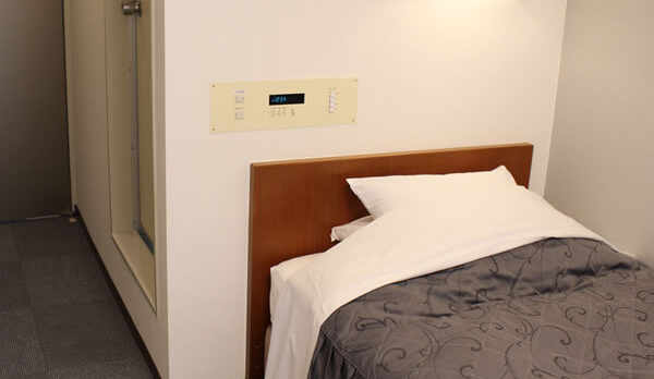 シングルルームA ベッド幅100cm