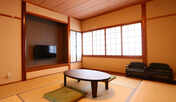 ＊本館和室8畳