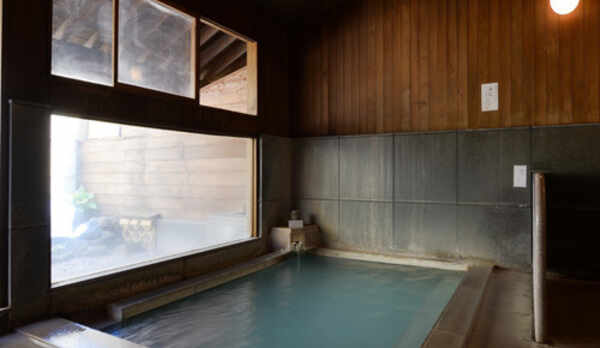 源泉風呂（内湯）