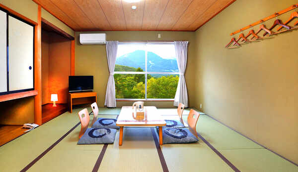 *和室一例/足を伸ばしてのんびりお過ごしください