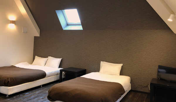 ２人部屋洋室(ダブルxシングル)