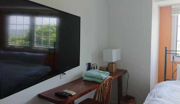 別館「眺尾伽藍」ダブルルーム２２号室（２）