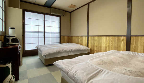 【ツイン】フカフカなベッドでお休みください。