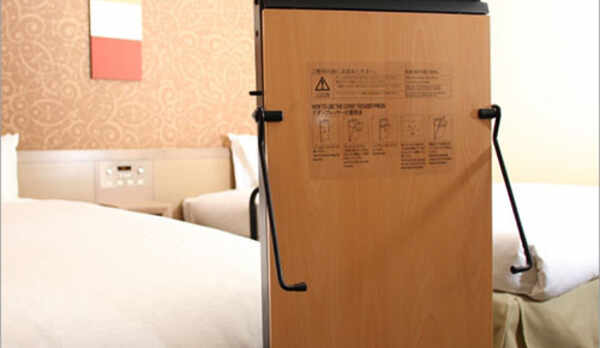 ズボンプレッサー