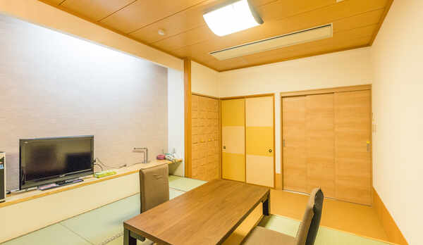 和室１〜３人部屋（バス無し・トイレ有）
