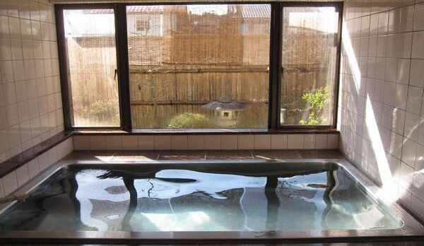 【貸切風呂】24時間いつでも入れます　ごゆっくりどうぞ！