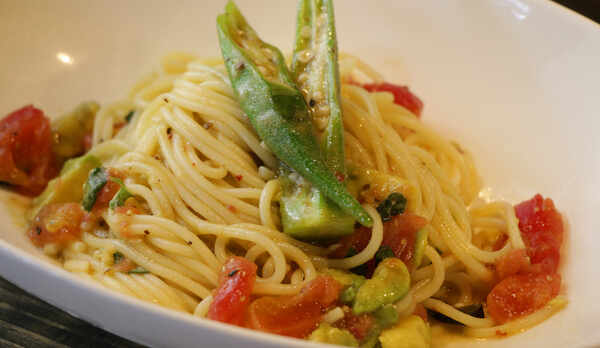 夏野菜の冷製パスタ