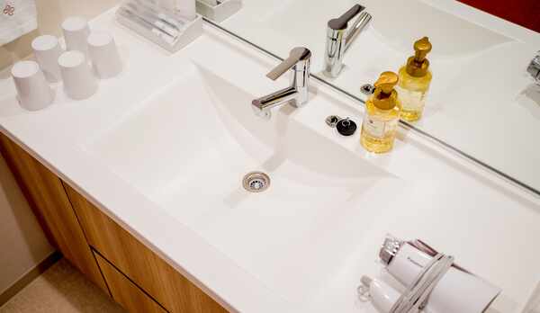 【2段ベッド1台、セミダブル２台、ソファベッド１台】毬