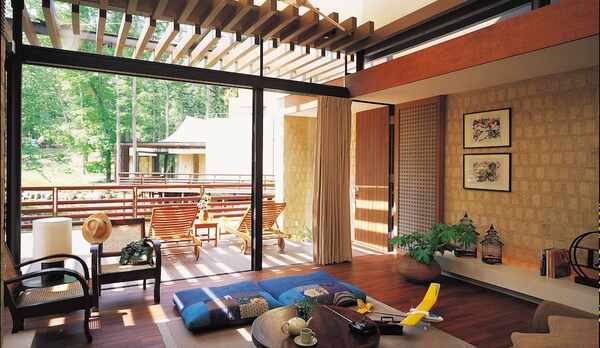 リビング エリア