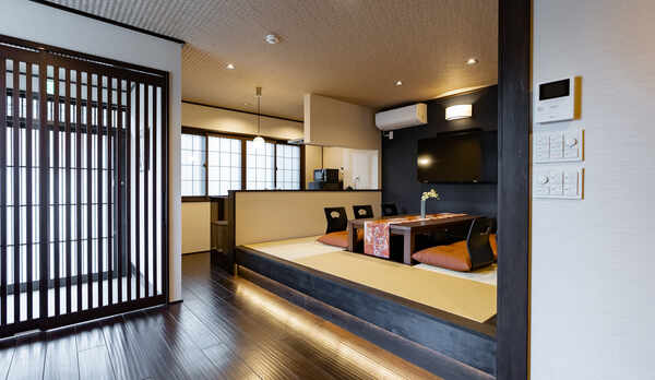 1階　リビングルーム