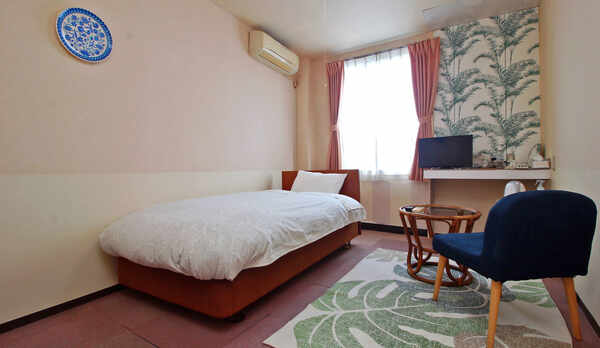 #シングル　バストイレ付客室は、和室又は洋室をご用意しております。