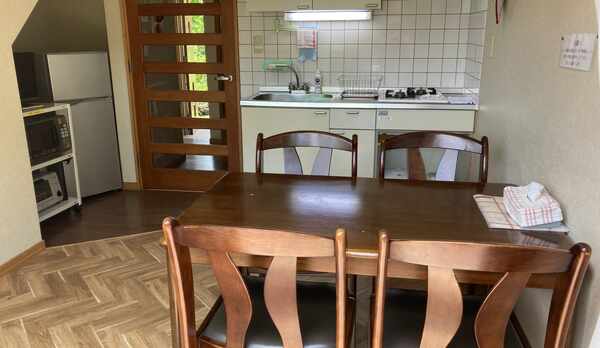 a４名定員連棟タイプ１階ダイニングキッチン