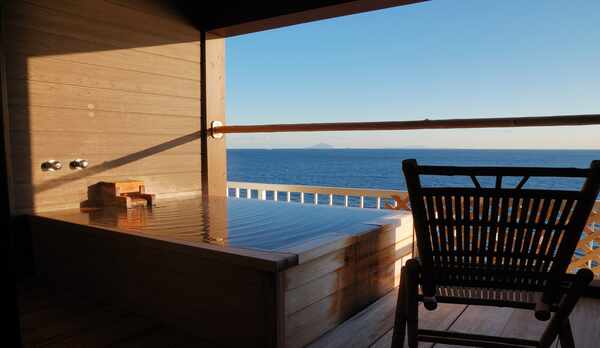 608号室　露天風呂