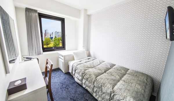 【シングルルーム】コンパクトでシンプルなシングルルームです