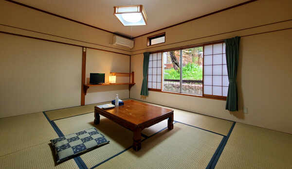 静寂な寛ぎの部屋