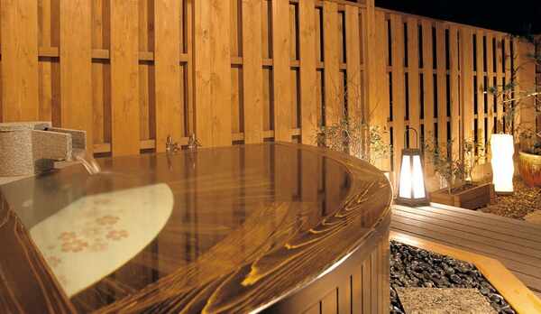 露天風呂付き客室【大正心】一例