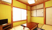 和室6畳☆1名〜3名まで泊まれます