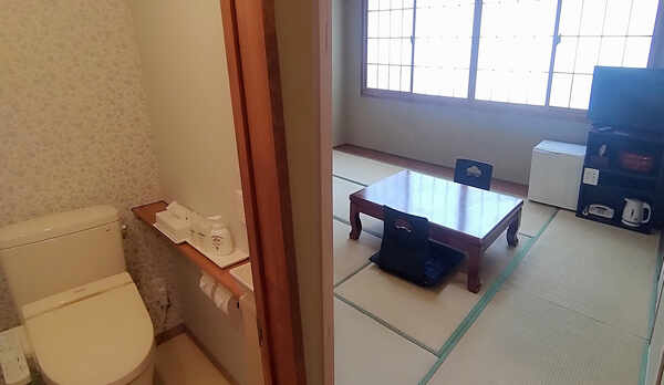 和室　富士山ビュー　（ウォシュレットトイレ付、お風呂なし）