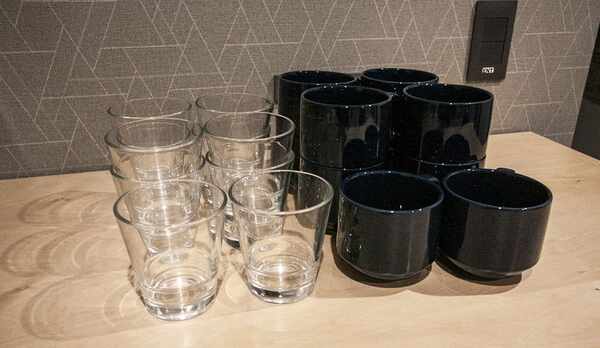 食器（コップ）