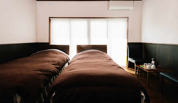 ２ベット（トイレなし洋室）203