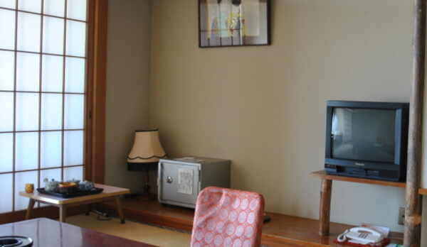 和室１０帖一例