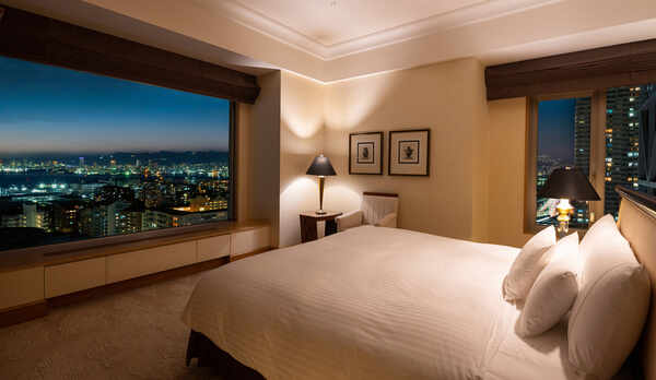 【プレジデンシャルスイート】124平米・六甲山側