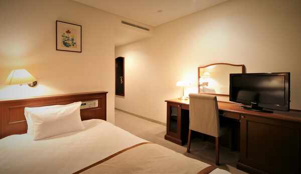 【シングルルーム】