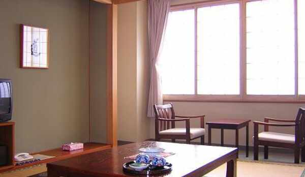 越中屋のお部屋【和室8畳】