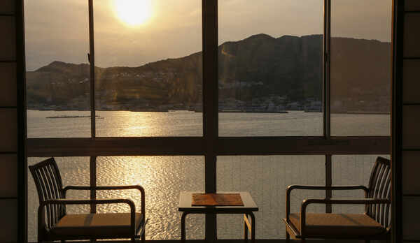 客室からの夕日