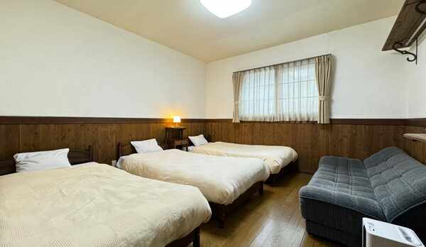 【客室】トリプルルーム (2)