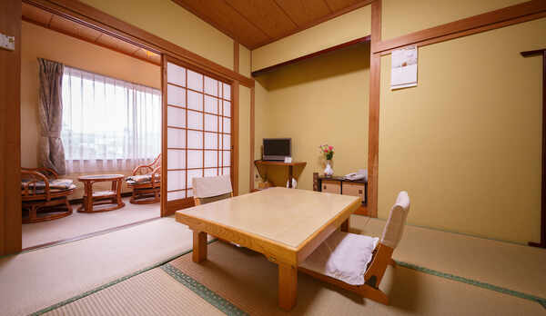 【和室6畳】トイレ付き　2階