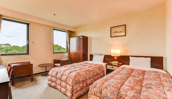 *【ツイン】25.3平米のお部屋。心地良い空間が旅の疲れを癒してくれます。