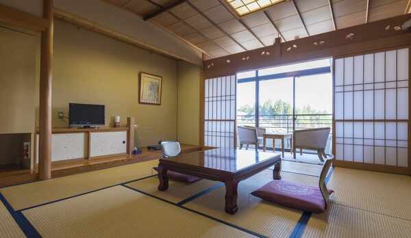 寛ぎの基本客室。ご家族やご友人同士でのご利用にピッタリです！