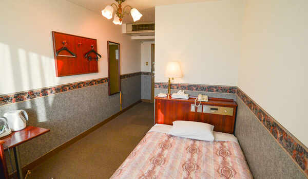 ・シングルルーム（本館）