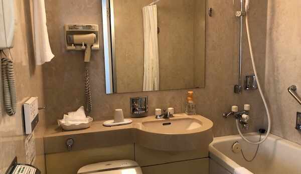 ワイドシングル　バス・トイレ