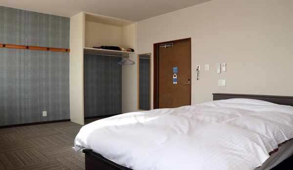 *【客室一例】シングルルーム（ユニットバス完備）