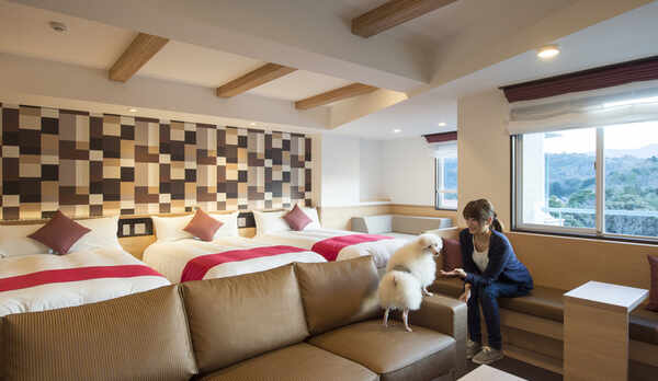 プレザントルーム(山側)