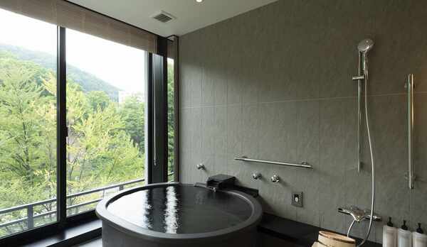 デラックスコーナースイート