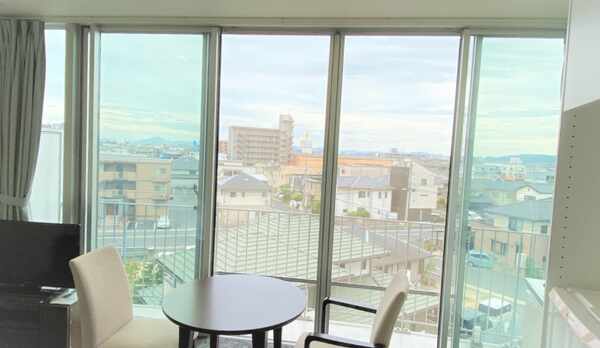 全面ガラス張り施工(全部屋)