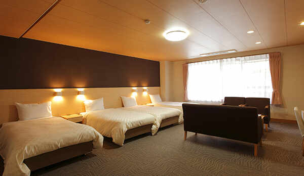 洋室フォースルーム