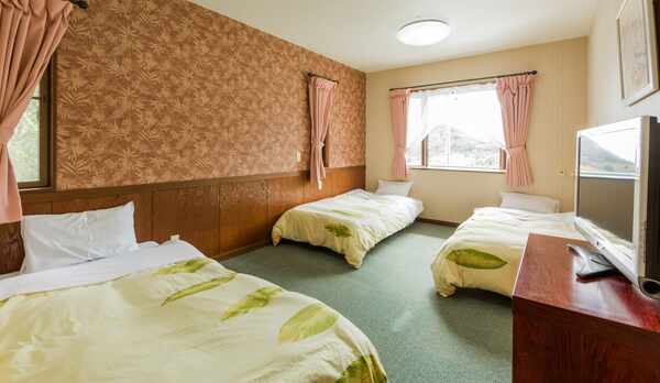 トリプルルーム