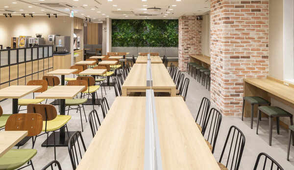 【朝食会場】ウェルカムラウンジ