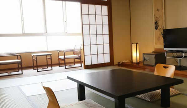 和室１２畳（朝日と那須野が原が一望できるお部屋）