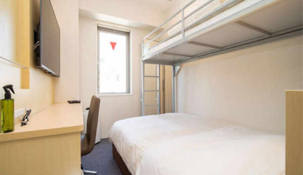 スーパールーム