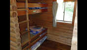 *【コテージ】5名定員2段ベット&times;2台（4名）5人目は布団敷き