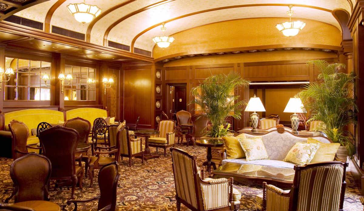 東京ディズニーランド R ホテル 料金比較 宿泊予約 価格 Com