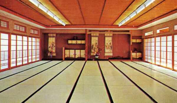 *客室例（大部屋）