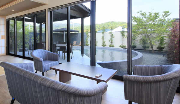 【瑠璃浜-ペット同伴OK-】私たちだけの&ldquo;プライベート空間&rdquo;で、自由気ままにゆったりとお寛ぎください