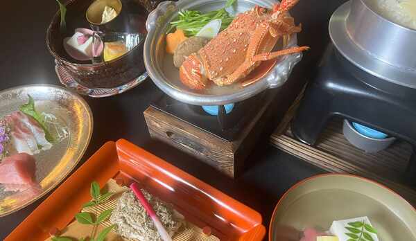 伊勢海老の京風白味噌鍋おすすめ京会席