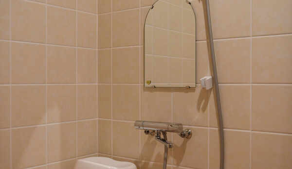 バリアフリールーム（バスルーム）